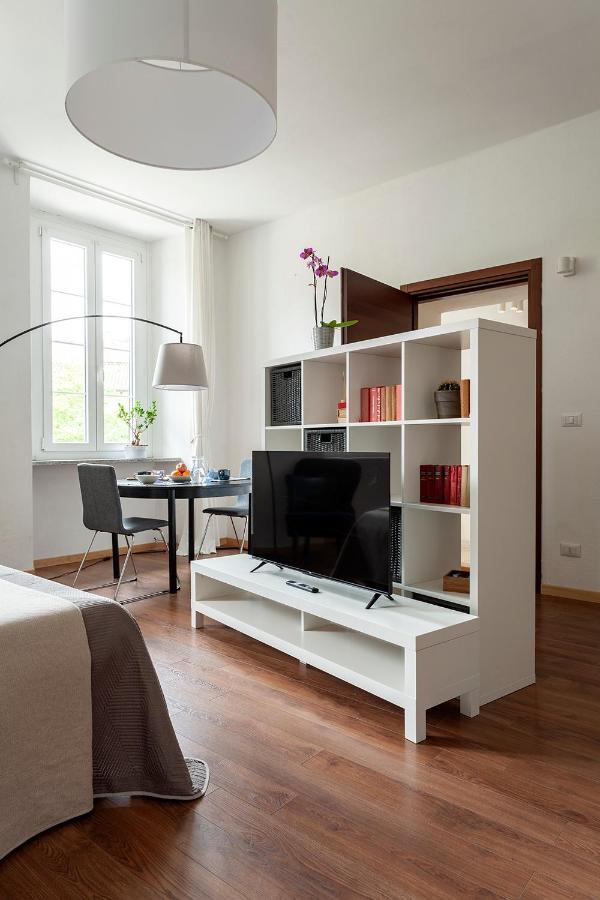 A Central Quiet Sunny Studio In Verbania Luaran gambar