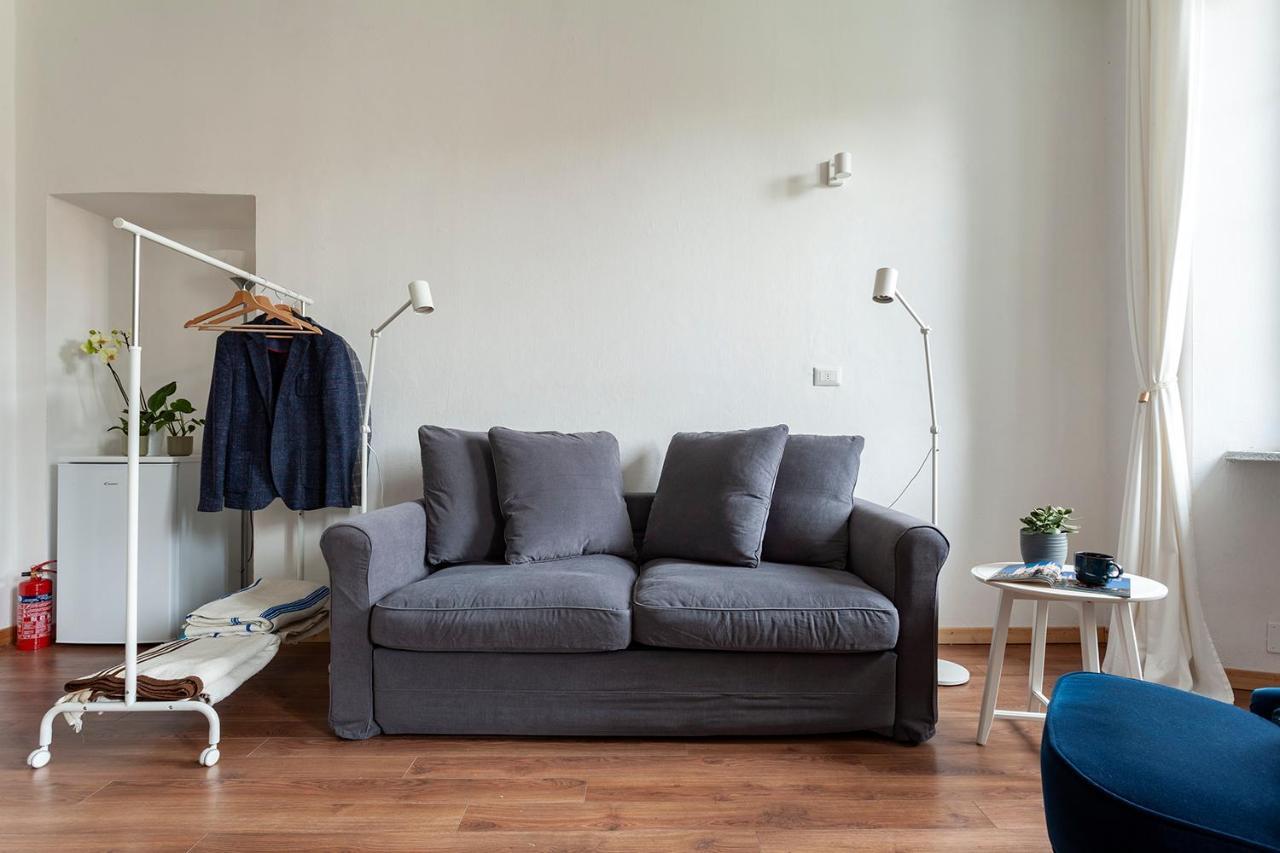 A Central Quiet Sunny Studio In Verbania Luaran gambar