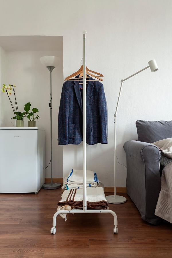 A Central Quiet Sunny Studio In Verbania Luaran gambar